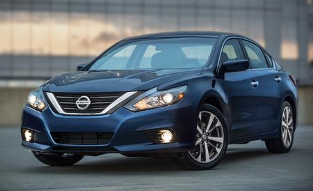 2016-nissan-altima-review