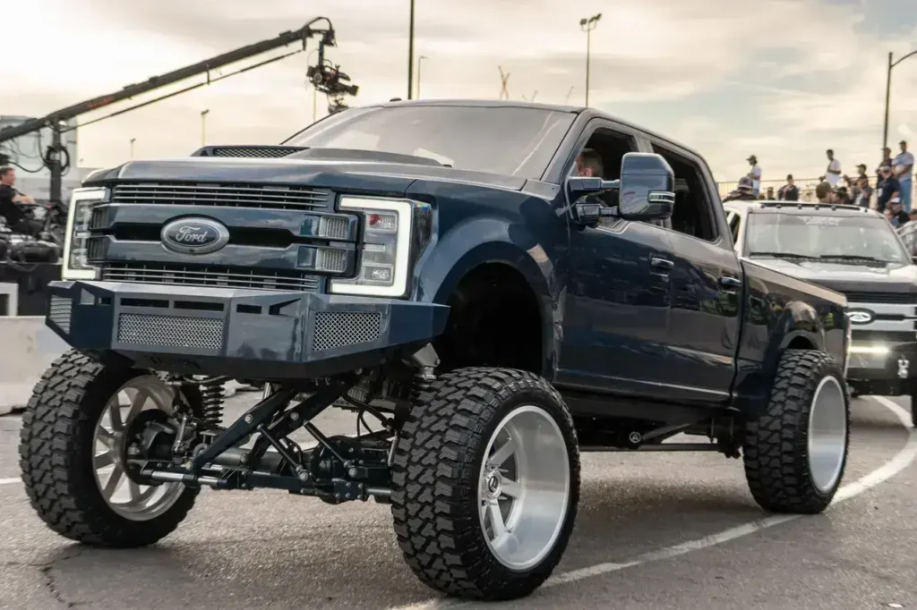 What Is a Squatted Truck